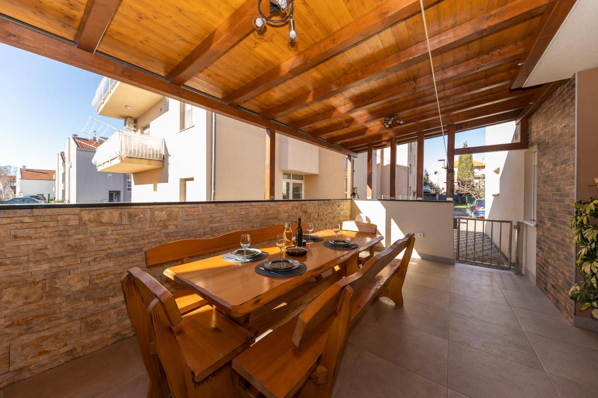 Apartment Matek Задар Екстериор снимка